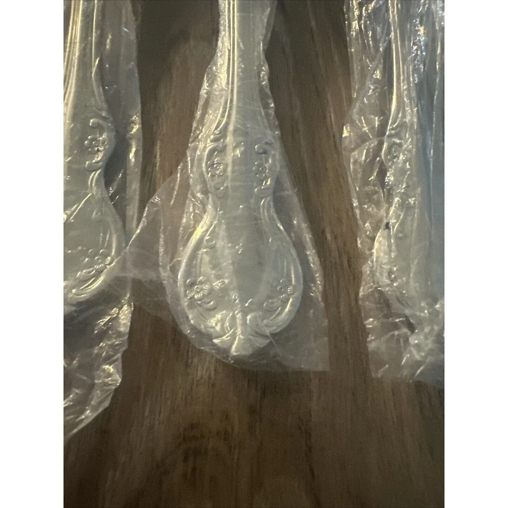NEW Wallace CAMDEN Stainless 18/10‎ Glossy Dinner Forks 8 1/8